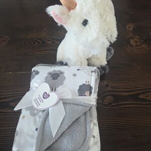 Plush Lamb Blanket Set - Gray and White